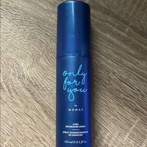 Monat Curl Refresher Spray